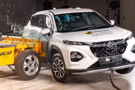 Suzuki Fronx bị đánh giá an toàn 1 sao