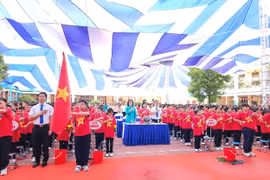 Hải Phòng: Hơn 1,05 triệu học sinh khai giảng năm học mới