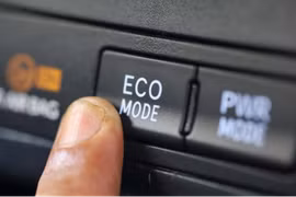 Chế độ eco trên ô tô hoạt động thế nào và khi nào nên dùng?