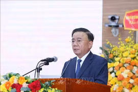 Bộ Chính trị chỉ đạo công bố quyết định sáp nhập đơn vị hành chính, chỉ định cấp ủy HĐND, UBND vào ngày 30/6/2025