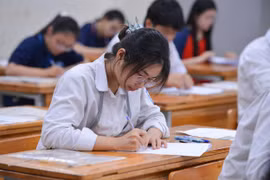 Đề thi tốt nghiệp THPT 2025 môn Lịch sử, mã đề 0827
