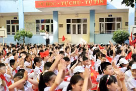 Dạy thêm ngoài nhà trường bắt buộc phải đăng ký kinh doanh