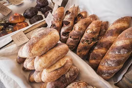Bánh mì ở Mỹ bị thu hồi vì nghi chứa mảnh thủy tinh