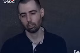 Hamas công bố video con tin, Israel đánh sập nhà cao tầng ở Thành phố Gaza
