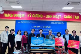 Những trang sách vượt lũ: Hành trang để học sinh Quảng Trị trở lại lớp