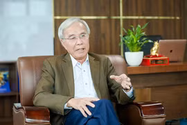 PGS TS Trần Chủng: Xem xét tiếp tục điều chỉnh Luật PPP, xây dựng khung pháp lý linh hoạt, tạo sức hấp dẫn mạnh mẽ hơn đối với nguồn lực tư nhân