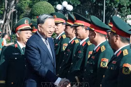 Tập trung xây dựng Binh đoàn 15 vững mạnh 'mẫu mực, tiêu biểu'