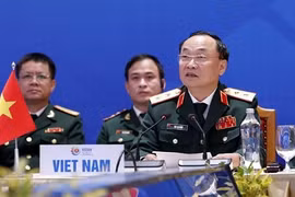 Bổ nhiệm 3 Trợ lý Thủ tướng, Phó Thủ tướng và 2 Phó Tổng Tham mưu trưởng QĐND Việt Nam