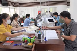 Sắp xếp bộ máy: Giảm tối thiểu 20% công chức, viên chức hưởng lương từ ngân sách