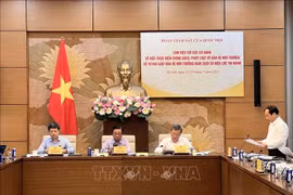 Lồng ghép các yêu cầu về bảo vệ môi trường đối với lĩnh vực xây dựng, giao thông vận tải