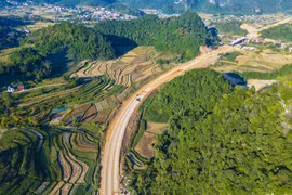 Dự kiến đến 19/12 sẽ hoàn thành 3.513 km đường bộ cao tốc