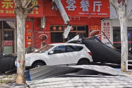 Gió mạnh ở Bắc Kinh, hàng trăm chuyến bay bị hủy