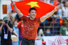 SEA Games 33 ngày thi đấu 10/12: Lễ khai mạc nhiều sai sót, chờ những HCV đầu tiên của Việt Nam