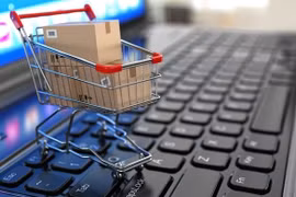 Thương mại điện tử Việt Nam hướng tới mốc 30 tỷ USD: Sinh viên trước làn sóng cơ hội mới