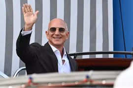 Tỷ phú Jeff Bezos chi 63 triệu USD lập kỷ lục mua bất động sản