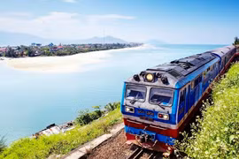 Bình Định muốn hút khách bằng tàu hỏa, mục tiêu đón 10 triệu lượt khách năm 2025