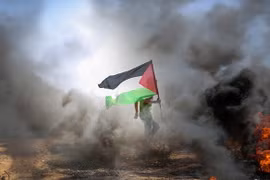 Lệnh ngừng bắn ở Gaza có hiệu lực sau 3 giờ trì hoãn