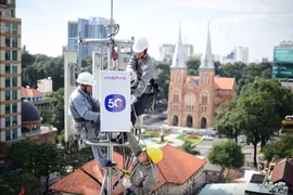 Tiếp tục đấu giá tần số 'kim cương' 700 MHz cho mạng 5G
