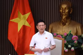 Phó Thủ tướng Hồ Đức Phớc họp với Bộ Tài chính, Ngân hàng Nhà nước về phân cấp, phân quyền