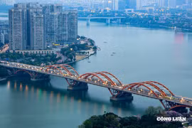 Dọc đường tác nghiệp: Dòng Liễu Giang và những nhịp cầu hữu nghị
