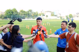 Trung vệ Bùi Tiến Dũng nói gì trước trận giao hữu với đội tuyển Campuchia?
