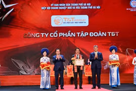T&T Group được vinh danh tại Lễ tôn vinh doanh nhân, doanh nghiệp Thăng Long 2025