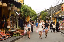 Du lịch Việt Nam gây ấn tượng tại hội nghị khu vực, tiến gần top đầu về phục hồi quốc tế