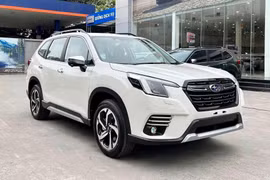 Subaru Forester giảm giá sâu tại đại lý, dọn kho chờ bản mới