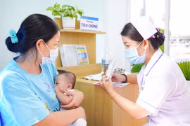 Dân số Việt Nam đứng trước thách thức 'sinh tử': Sinh thấp, già hóa nhanh