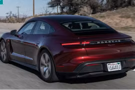 Porsche từ bỏ kế hoạch xe điện, quay về hybrid