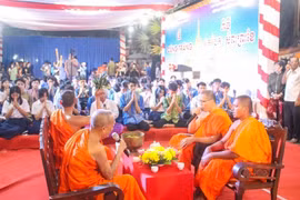 Trang nghiêm Lễ cúng Trăng của đồng bào Khmer Cần Thơ
