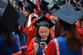 Nhiều sinh viên Trung Quốc từ bỏ giấc mơ Mỹ