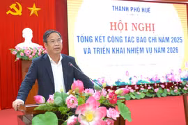 Báo chí không chỉ phản ánh mà cần thúc đẩy phát triển