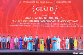 Báo Nhà báo và Công luận đoạt Giải B Giải Báo chí Quốc gia với tác phẩm 'Gìn giữ tính Đảng – 'Sợi chỉ đỏ' của nền Báo chí Cách mạng Việt Nam'