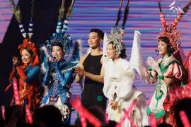 Phương Mỹ Chi khiến khán giả 'nổi da gà' với màn kết hợp hát bội và rap đầy sáng tạo