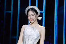 Hương Tràm tự hào góp giọng hát trong chương trình nghệ thuật 'Báo chí Cách mạng Việt Nam - 100 năm vinh quang và trách nhiệm'