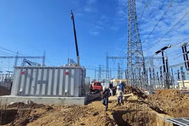 PTC1 tăng tốc thi công lắp kháng bù ngang tại Trạm biến áp 500kV Thanh Hóa