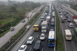 Giao thông Hà Nội ùn tắc nhẹ ngày cuối kỳ nghỉ lễ 10/3
