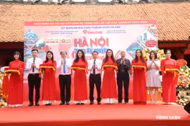 Triển lãm ảnh 'Hà Nội trong tôi' lần thứ 20: Dấu ấn Kỷ nguyên vươn mình của Thủ đô