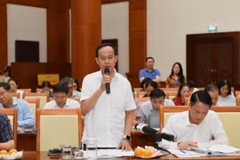 Đề xuất thuế 0,1% với giao dịch vàng miếng, thuế bất động sản tạm 'đứng yên'