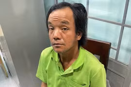 Gia Lai: Đi qua đoạn đường vắng, người phụ nữ bị một đối tượng chặn xe cướp tiền, vàng