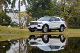 Lỗi camera 360 độ, mẫu xe Ford Explorer bị triệu hồi tại Việt Nam