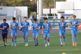 Huấn luyện viên Kim Sang-sik chốt danh sách 23 cầu thủ dự SEA Games 33