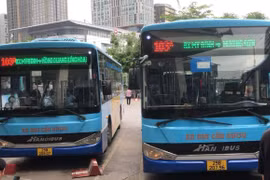 Hà Nội: Khai thác 2 tuyến buýt phục vụ người dân đi lễ hội chùa Hương