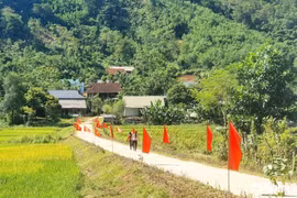 Giảm nghèo thông tin bắt đầu từ việc giúp người dân hiểu, chứ không chỉ nghe