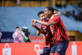 CLB CAHN thua ngược Pathum United tại Giải vô địch các CLB ASEAN 2025/26