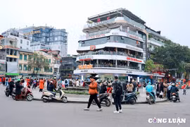Hà Nội: Mất an ninh trật tự, an toàn giao thông tại khu vực Hàm Cá Mập