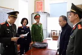 Khởi tố nguyên Phó Chủ tịch UBND tỉnh Hưng Yên Nguyễn Bật Khách