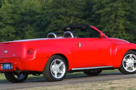 Chuyện kỳ lạ về chiếc Chevrolet SSR: Ranh giới mong manh giữa táo bạo và thất bại
