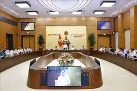 Ủy ban Thường vụ Quốc hội họp phiên thứ 50: Xem xét 20 dự án luật, nhiều vấn đề lớn về ngân sách, đầu tư công và giáo dục